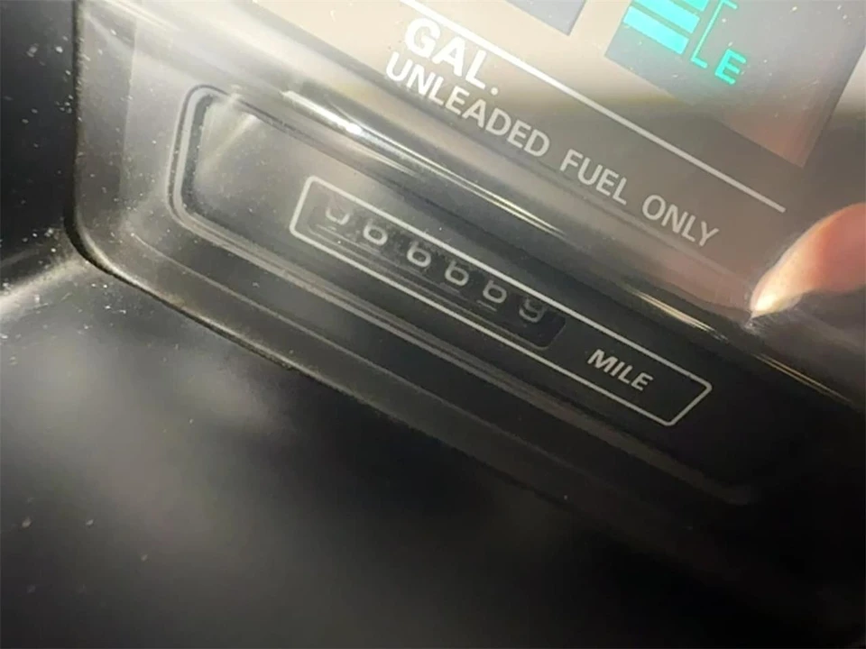 1987 Nissan 300ZX 3rd Gen - Image 17 of 31