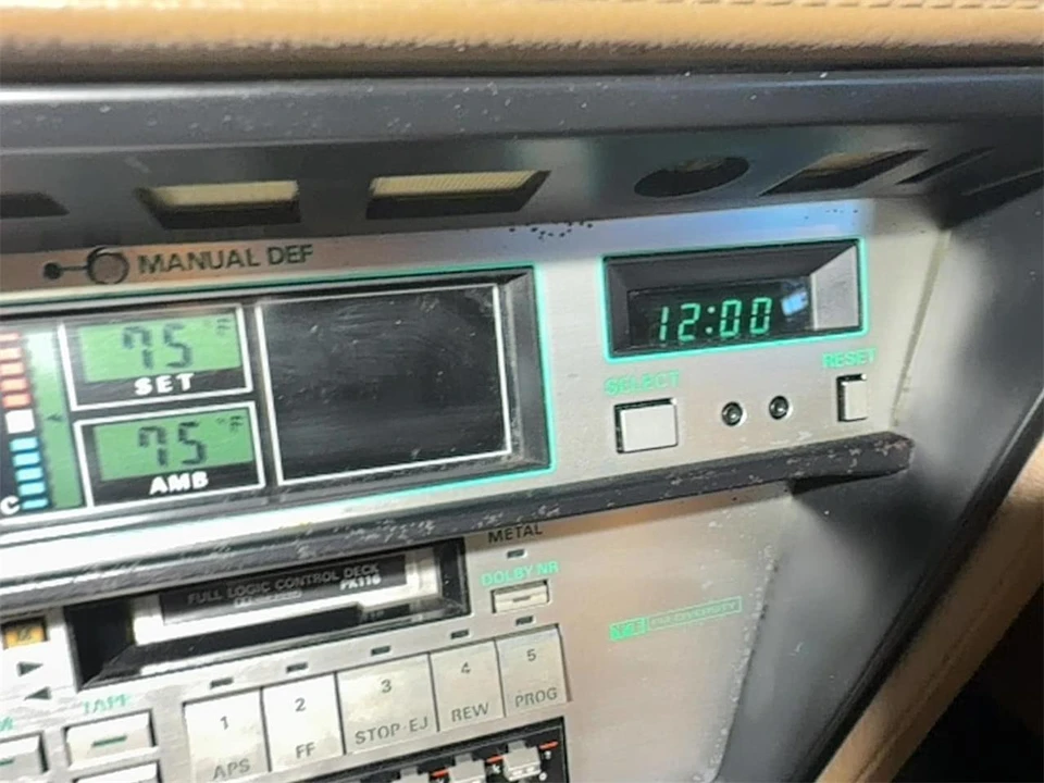 1987 Nissan 300ZX 3rd Gen - Image 25 of 31