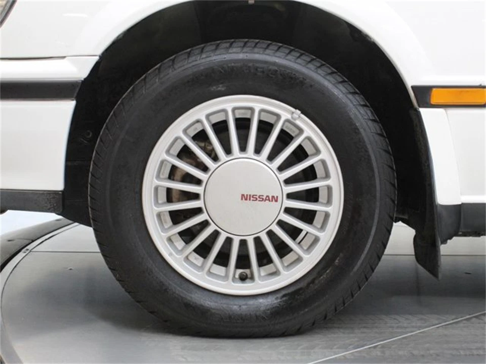 1987 Nissan U11 Bluebird - Image 29 of 31