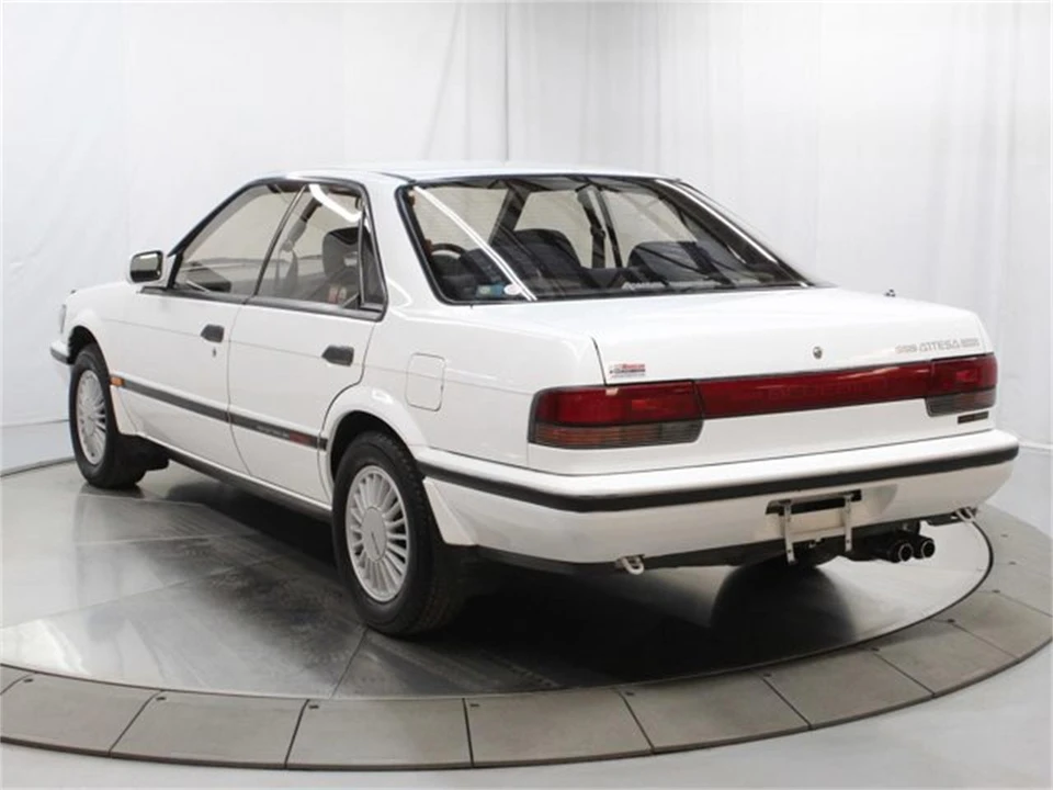 1987 Nissan U11 Bluebird - Image 5 of 31