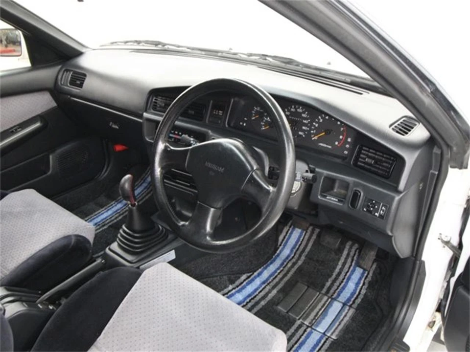 1987 Nissan U11 Bluebird - Image 9 of 31