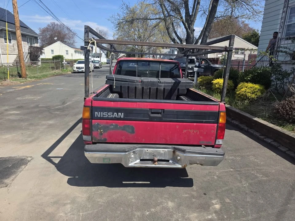 1987 Nissan Frontier - Image 2 of 3