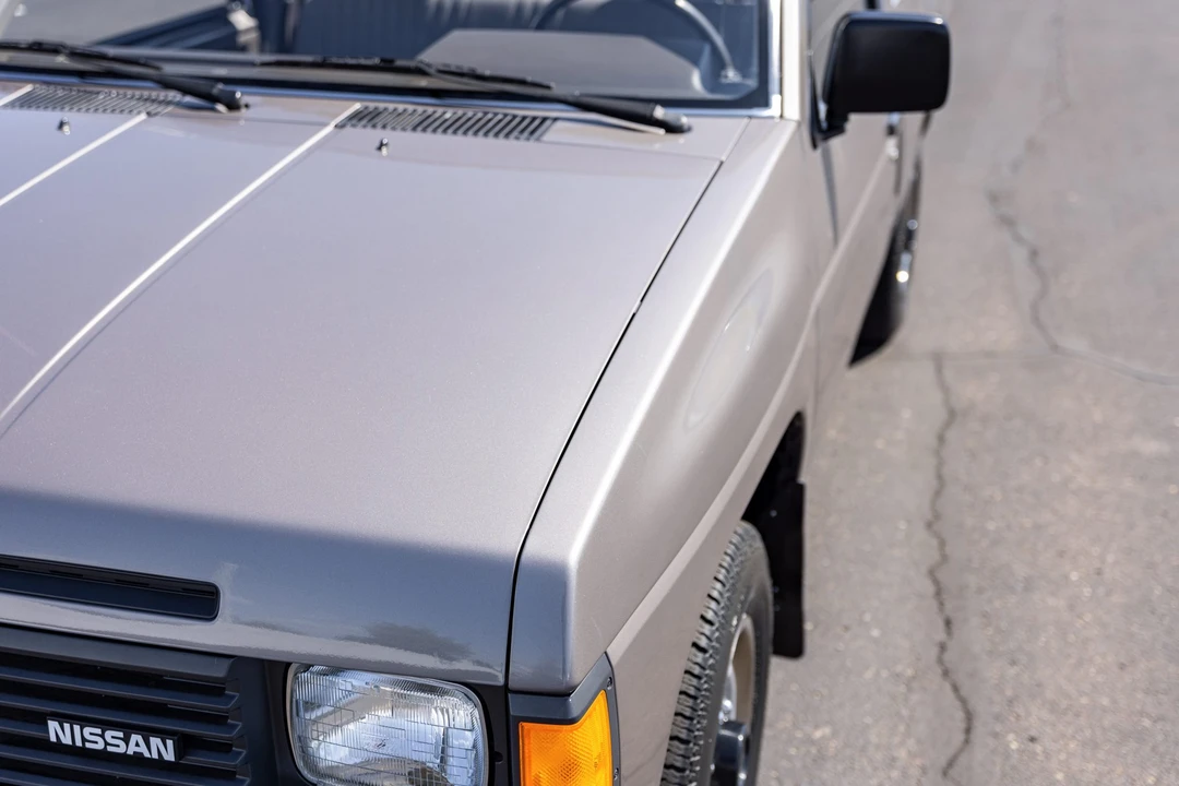 1987 Nissan - Image 18 of 31