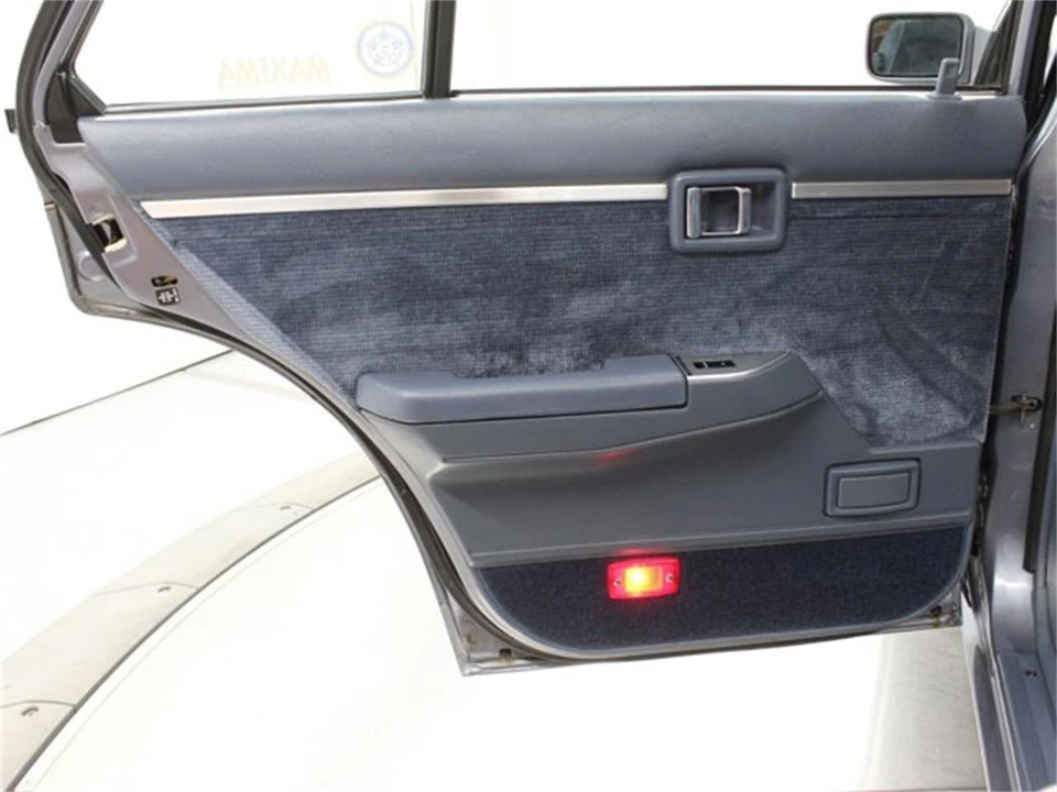 1987 Nissan Maxima 2nd Gen - Image 19 of 31