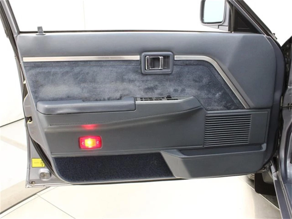 1987 Nissan Maxima 2nd Gen - Image 20 of 31
