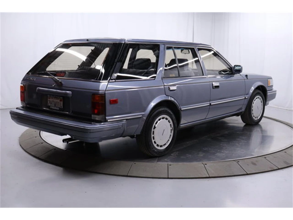 1987 Nissan Maxima 2nd Gen - Image 7 of 31
