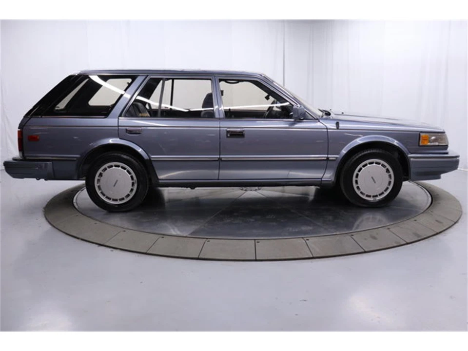 1987 Nissan Maxima 2nd Gen - Image 8 of 31
