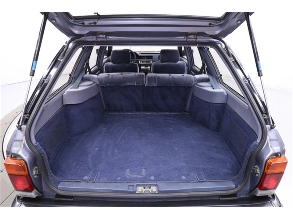 1987 Nissan Maxima 2nd Gen - Image 27 of 31