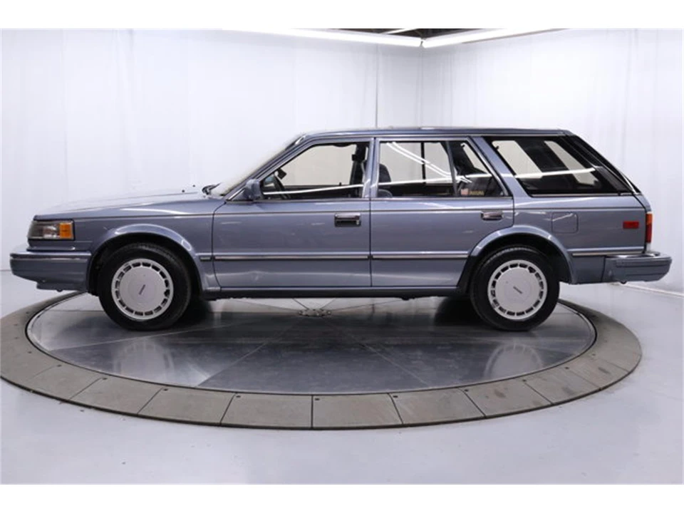 1987 Nissan Maxima 2nd Gen - Image 4 of 31