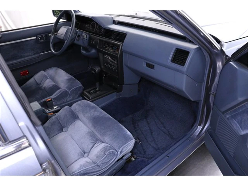 1987 Nissan Maxima 2nd Gen - Image 15 of 31
