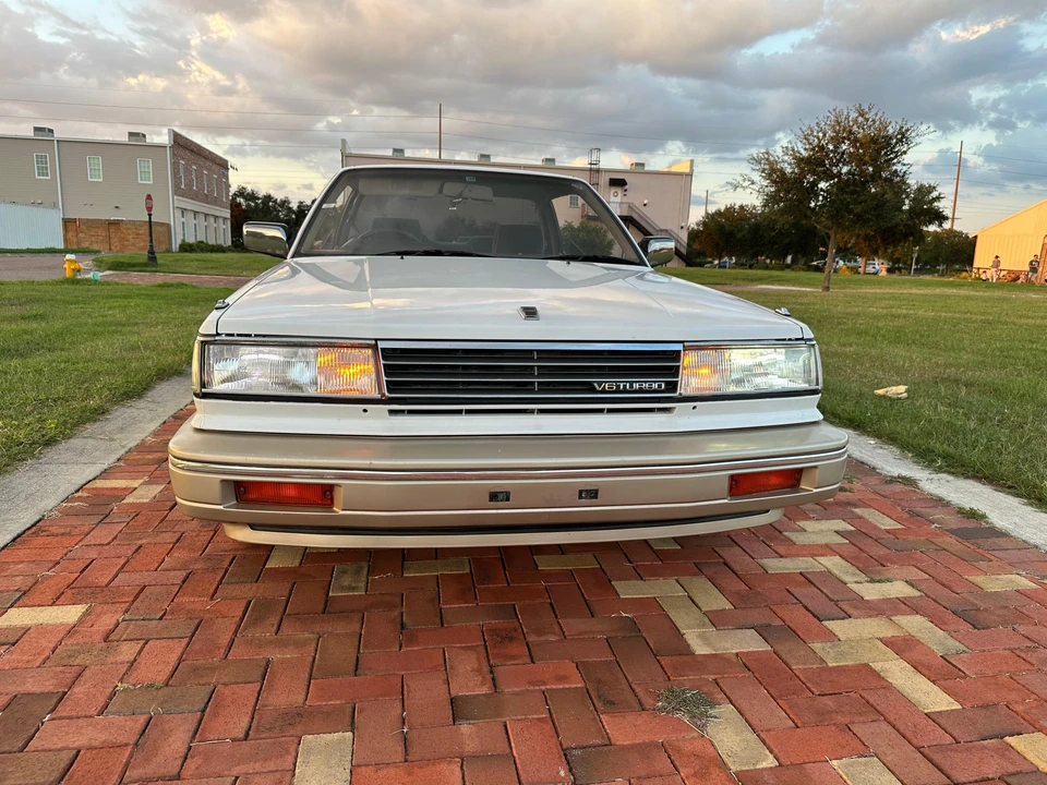 1987 Nissan Maxima 2nd Gen - Image 14 of 31