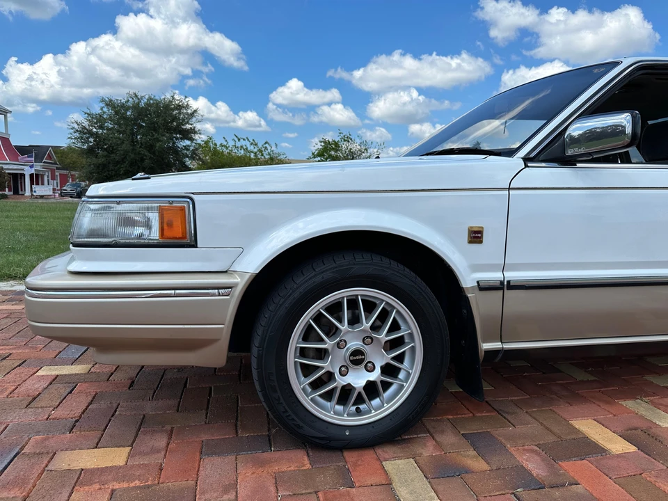 1987 Nissan Maxima 2nd Gen - Image 19 of 31