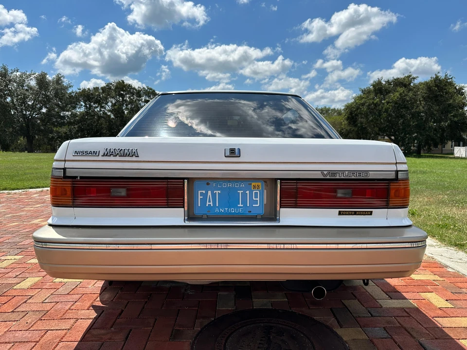 1987 Nissan Maxima 2nd Gen - Image 10 of 31
