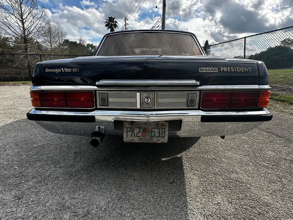 1987 Nissan President 2nd Gen - Image 11 of 31