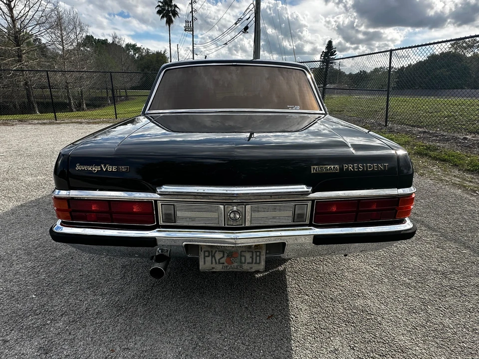 1987 Nissan President 2nd Gen - Image 12 of 31