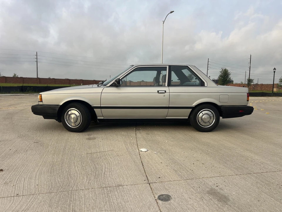 1987 Nissan Sentra 2nd Gen - Image 10 of 31