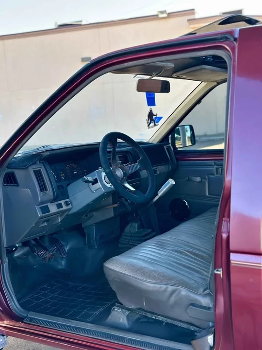 1987 Nissan Frontier - Image 7 of 10