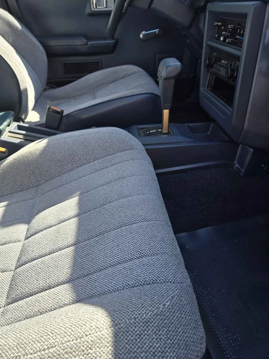 1987 Nissan U12 Bluebird - Image 15 of 18