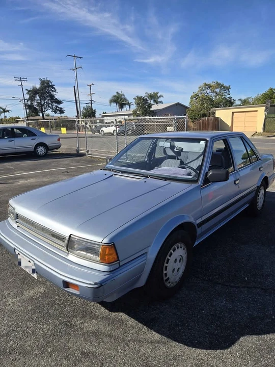 1987 Nissan U12 Bluebird - Image 2 of 12