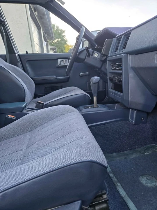 1987 Nissan U12 Bluebird - Image 12 of 12