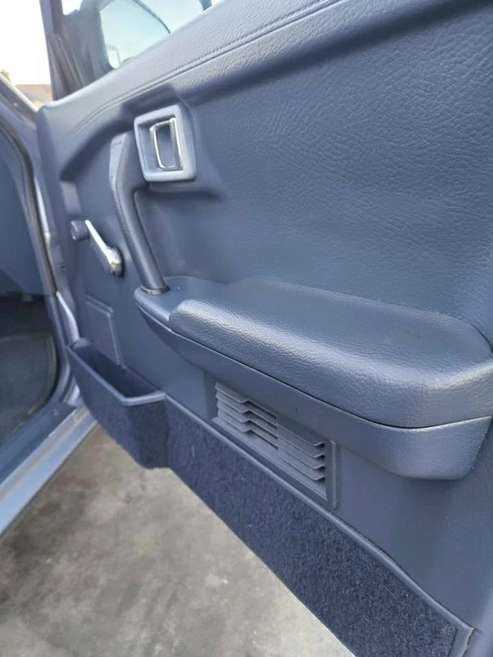 1987 Nissan U12 Bluebird - Image 10 of 17