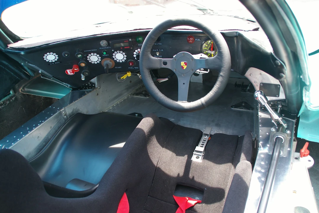 1987 Porsche 956 & 962 - Image 13 of 13