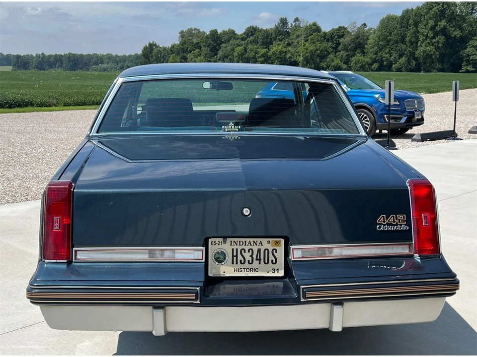 1987 Oldsmobile 442 4th Gen - Image 5 of 29