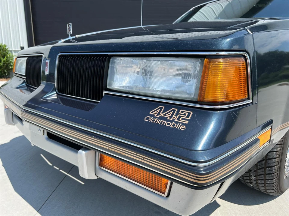 1987 Oldsmobile 442 4th Gen - Image 9 of 29