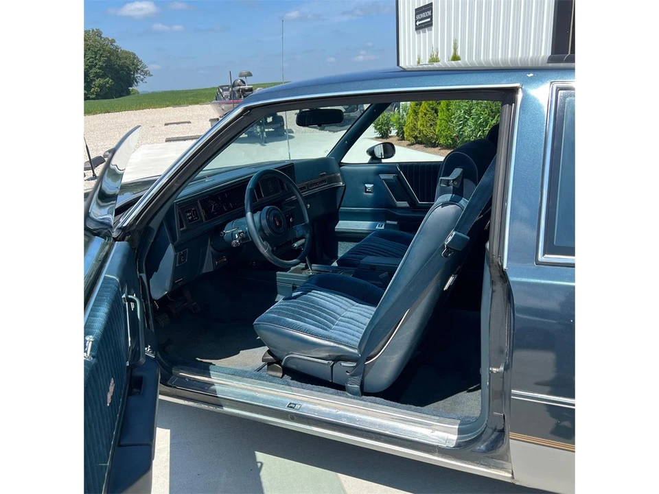 1987 Oldsmobile 442 4th Gen - Image 14 of 29