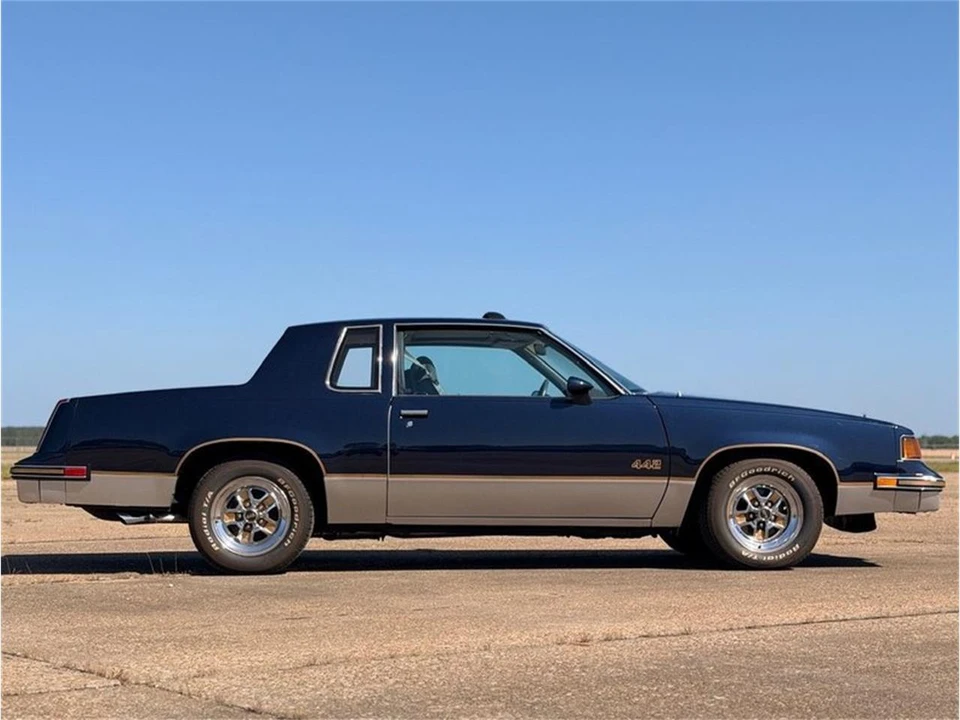 1987 Oldsmobile 442 4th Gen - Image 7 of 22