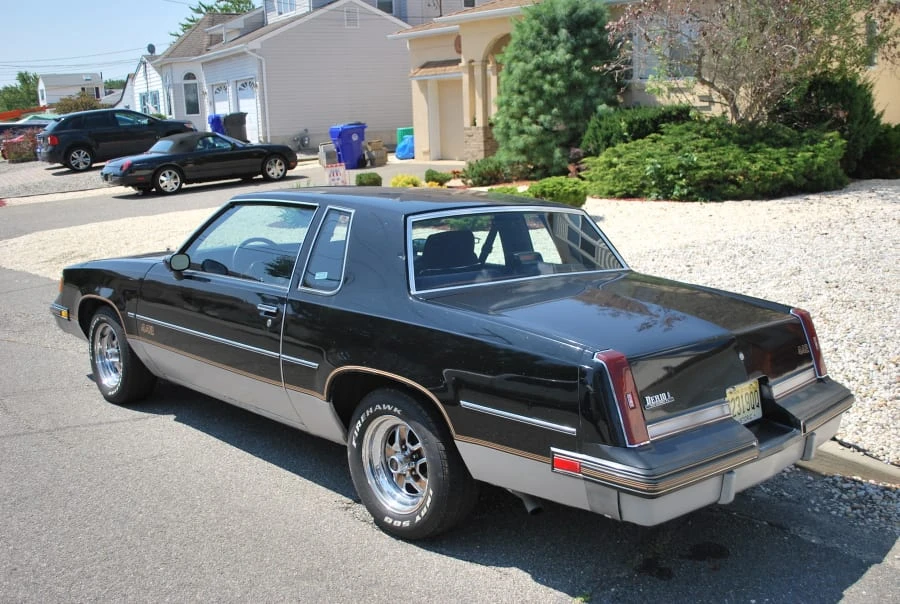 1987 Oldsmobile 442 4th Gen - Image 2 of 9