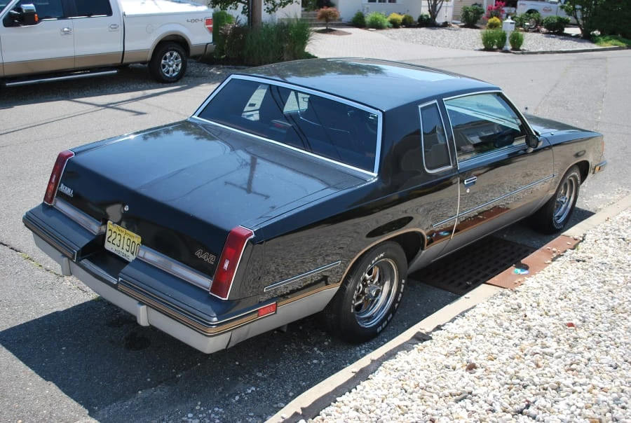 1987 Oldsmobile 442 4th Gen - Image 8 of 9