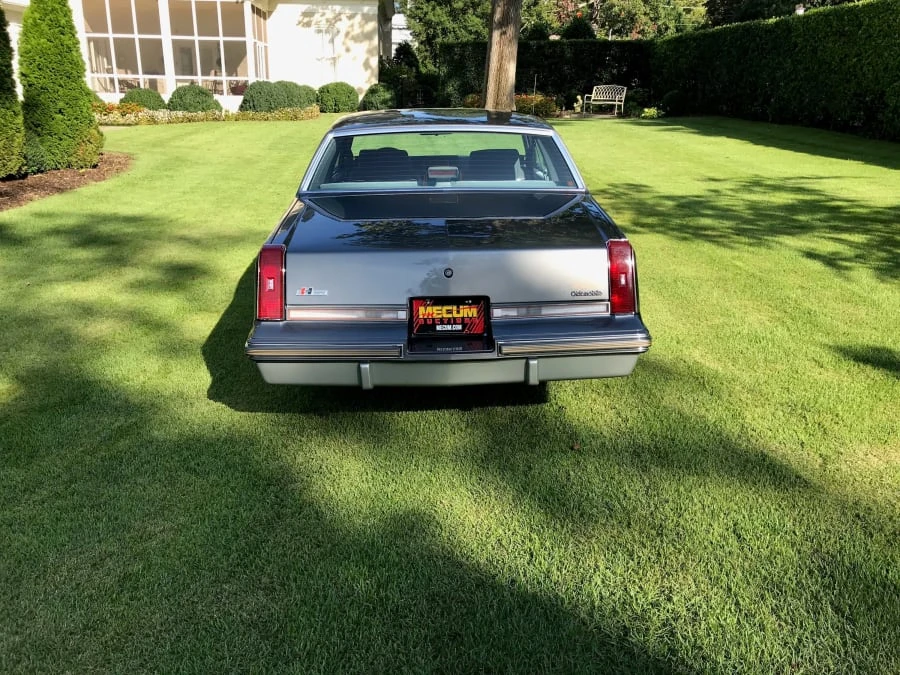 1987 Oldsmobile 442 4th Gen - Image 8 of 11