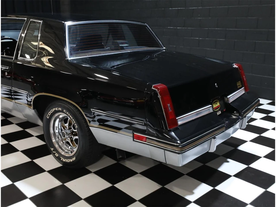 1987 Oldsmobile 442 4th Gen - Image 25 of 31