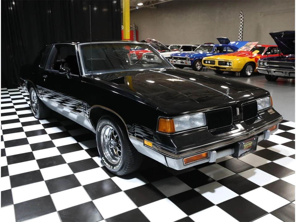 1987 Oldsmobile 442 4th Gen - Image 14 of 31