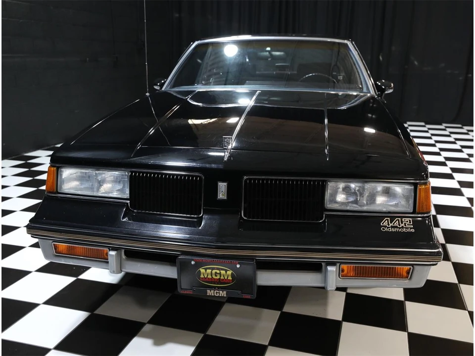 1987 Oldsmobile 442 4th Gen - Image 11 of 31