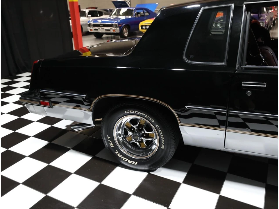 1987 Oldsmobile 442 4th Gen - Image 19 of 31