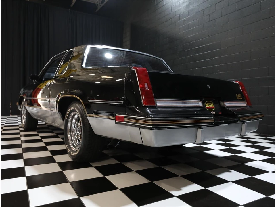 1987 Oldsmobile 442 4th Gen - Image 23 of 31