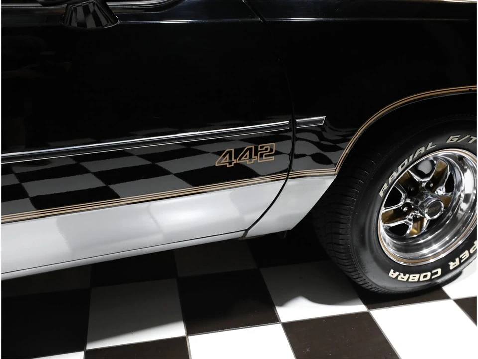 1987 Oldsmobile 442 4th Gen - Image 16 of 31