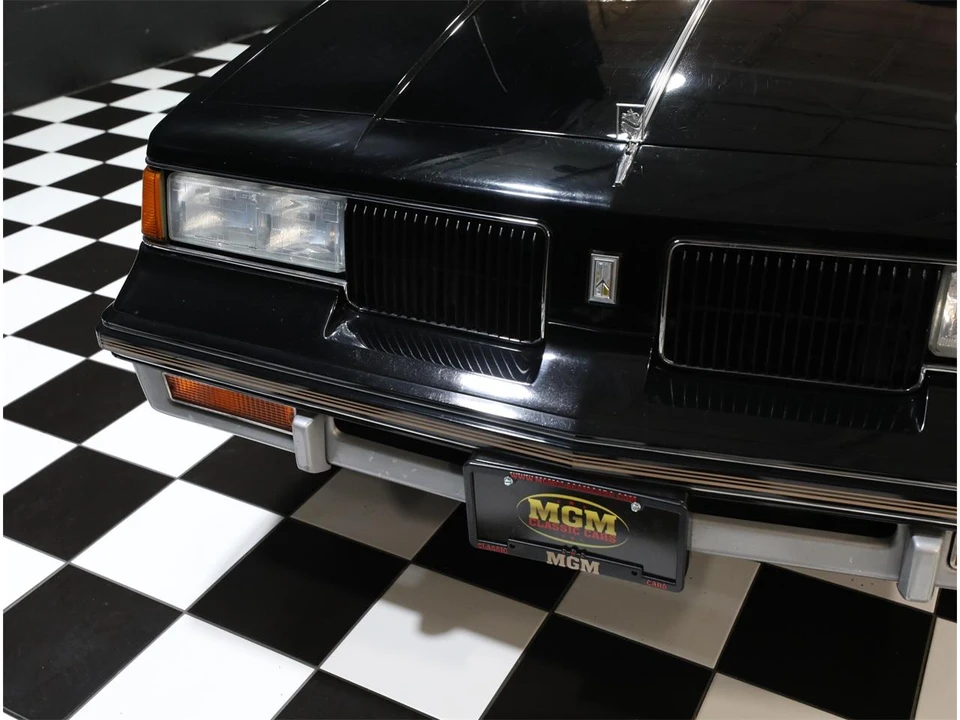 1987 Oldsmobile 442 4th Gen - Image 12 of 31