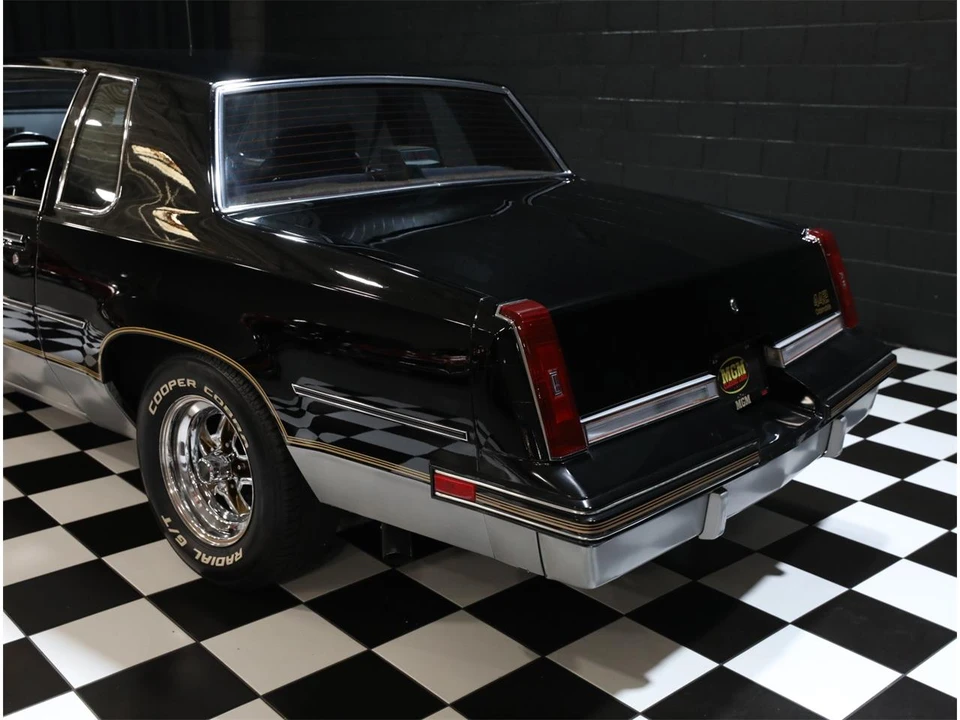 1987 Oldsmobile 442 4th Gen - Image 24 of 31