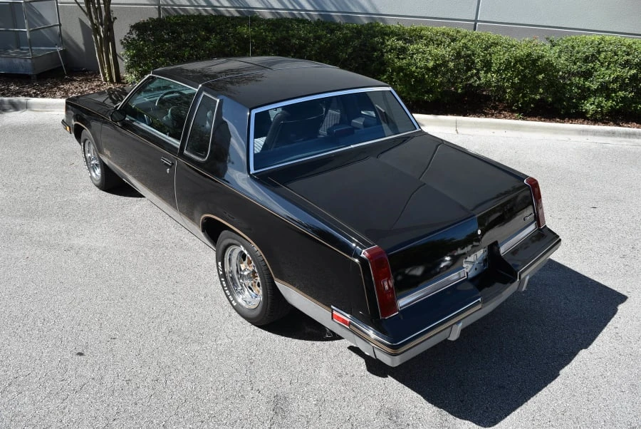 1987 Oldsmobile 442 4th Gen - Image 10 of 11