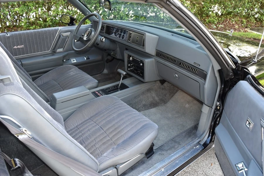 1987 Oldsmobile 442 4th Gen - Image 5 of 11