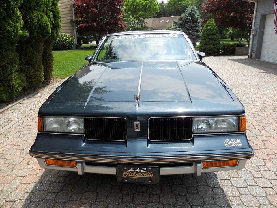 1987 Oldsmobile 442 4th Gen - Image 2 of 17