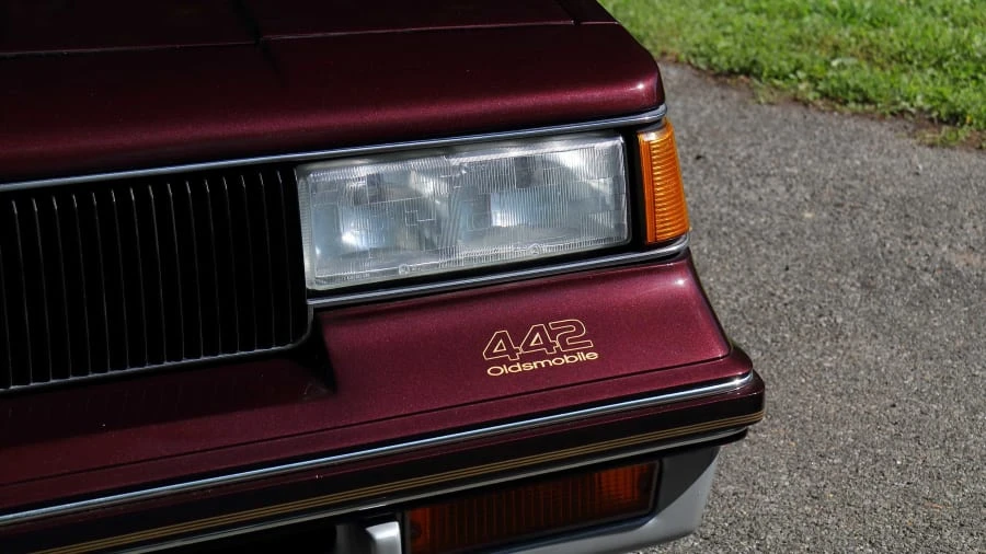 1987 Oldsmobile 442 4th Gen - Image 11 of 17