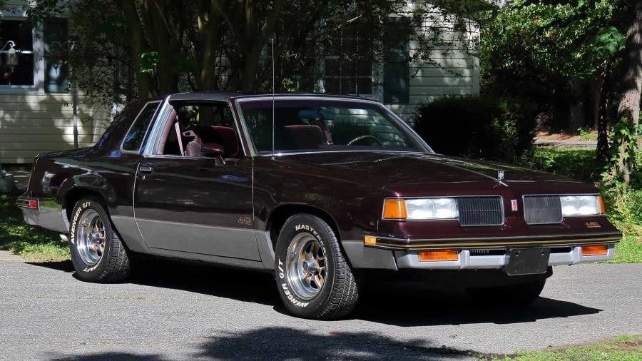 1987 Oldsmobile 442 4th Gen - Image 12 of 17