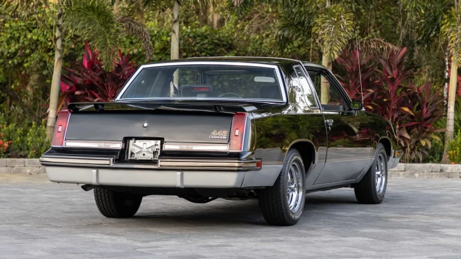 1987 Oldsmobile 442 4th Gen - Image 13 of 27