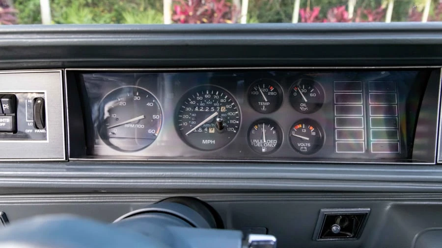 1987 Oldsmobile 442 4th Gen - Image 19 of 27