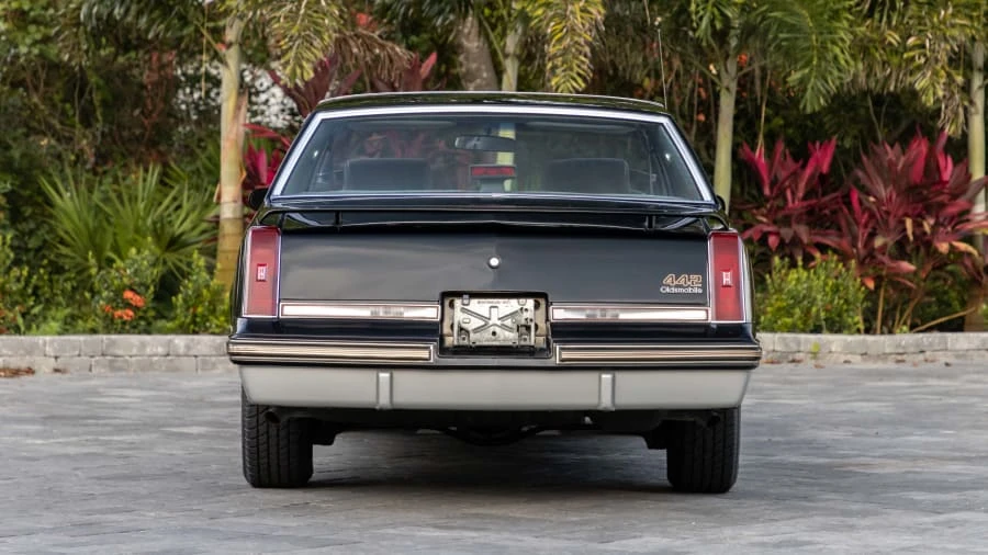 1987 Oldsmobile 442 4th Gen - Image 20 of 27