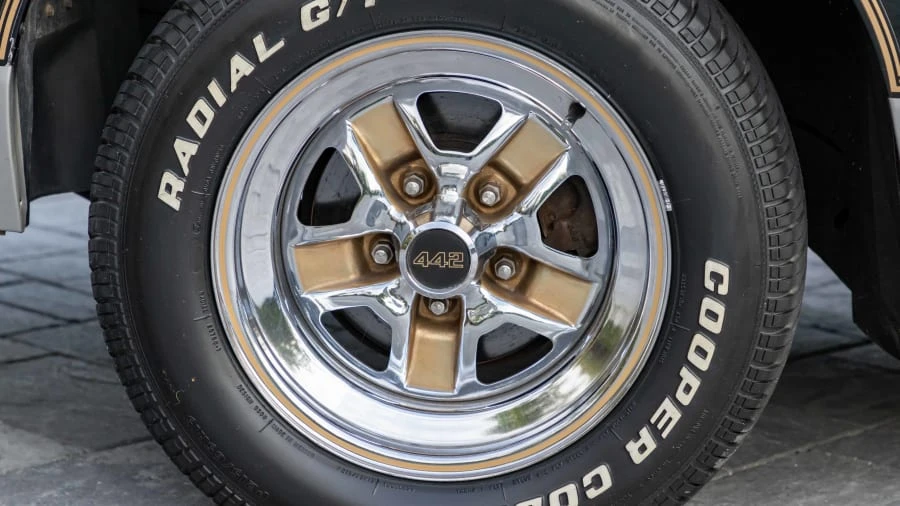 1987 Oldsmobile 442 4th Gen - Image 21 of 27